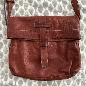 Frye leather crossbody bag EUC